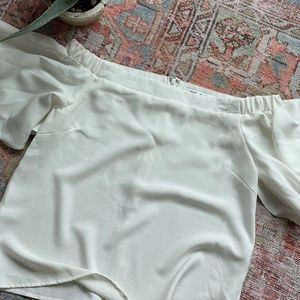 DO+BE off-the-shoulder top